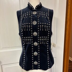 Double D Vest